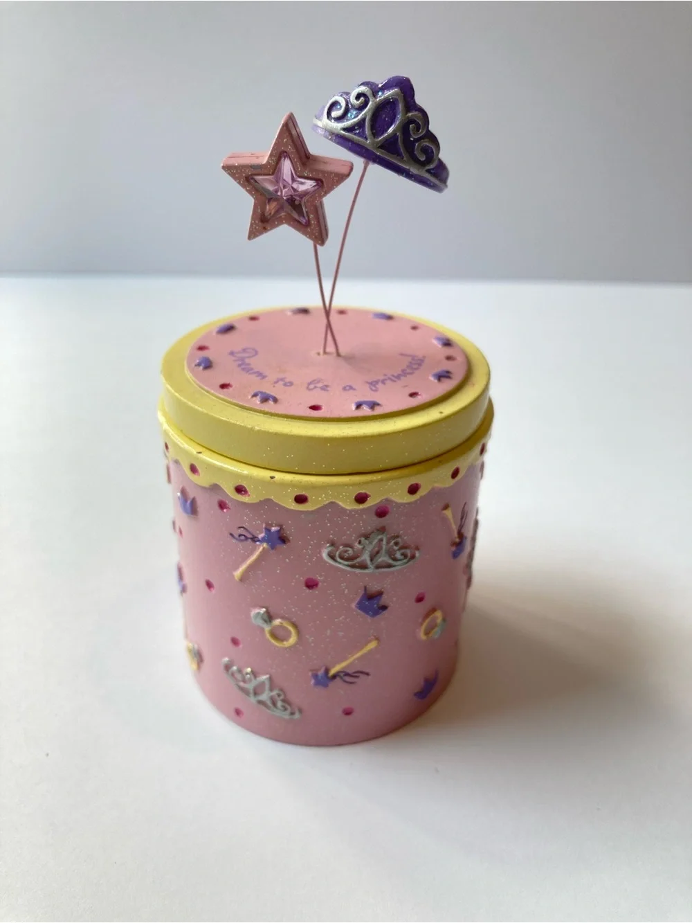 Claire’s Princess Present Trinket Box #5 2004 Y2K Tween Girl Glitter Jewelry VTG
